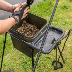 Avid Bait Station Vrchná Časť Kaprového Stojana