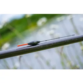 Guru Slim Maggot 0,5gr Závodný plavák